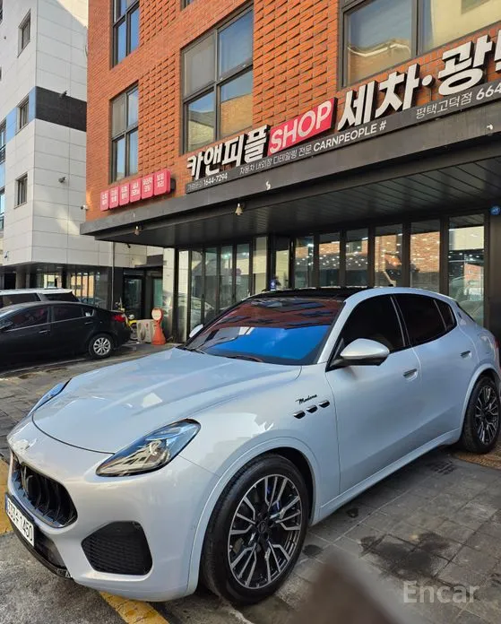 Maserati Grecale 2022 2.0 AWD Modena