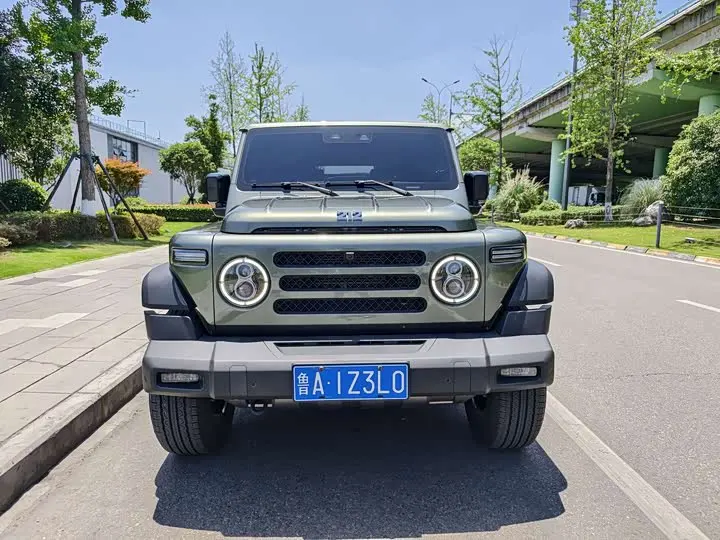 BAW 212 T01 2026 2026款 2.0T 机械师
