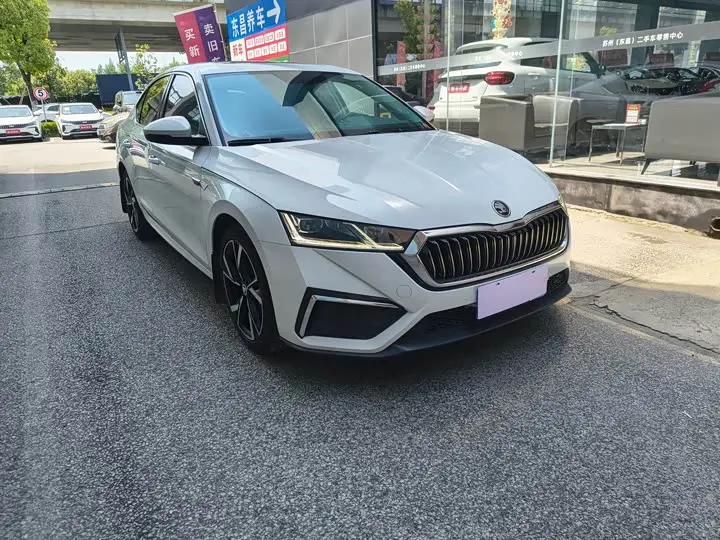 2023 Skoda Octavia Pro