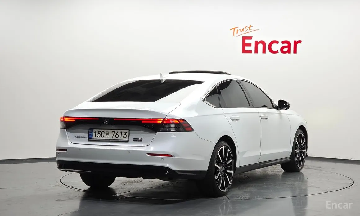 Honda Accord 2023 2.0 Hybrid Touring