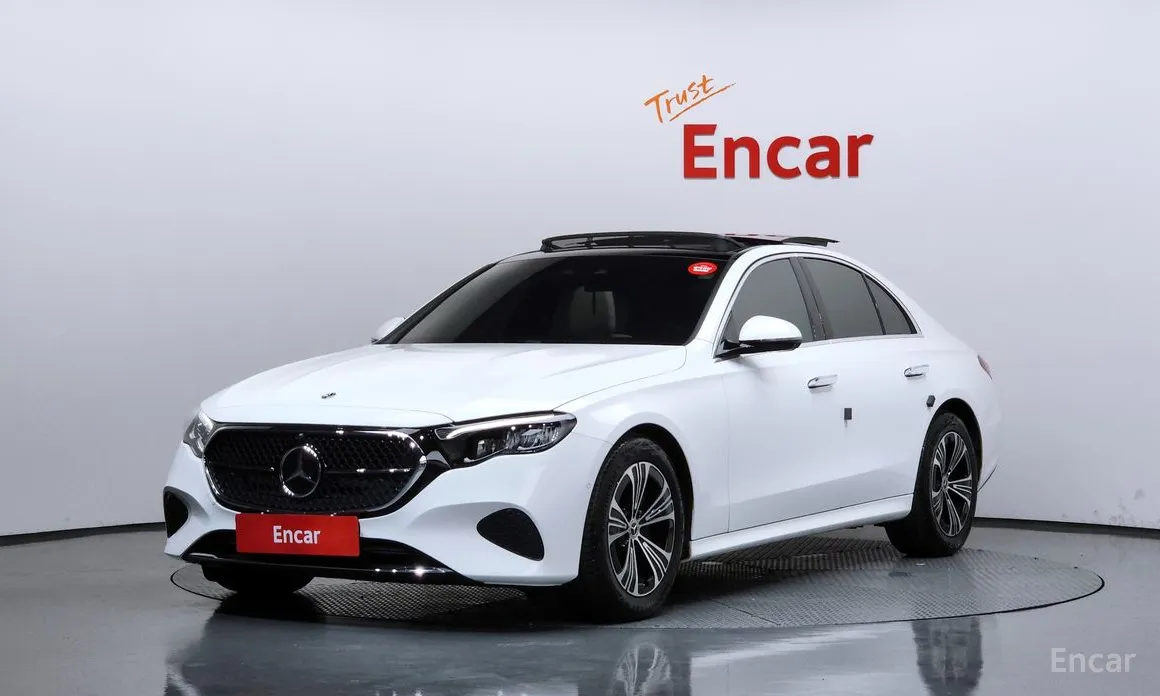 Mercedes-Benz E-Class 2024 E200 Avantgarde