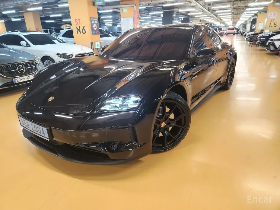 Porsche Taycan 2020 4S