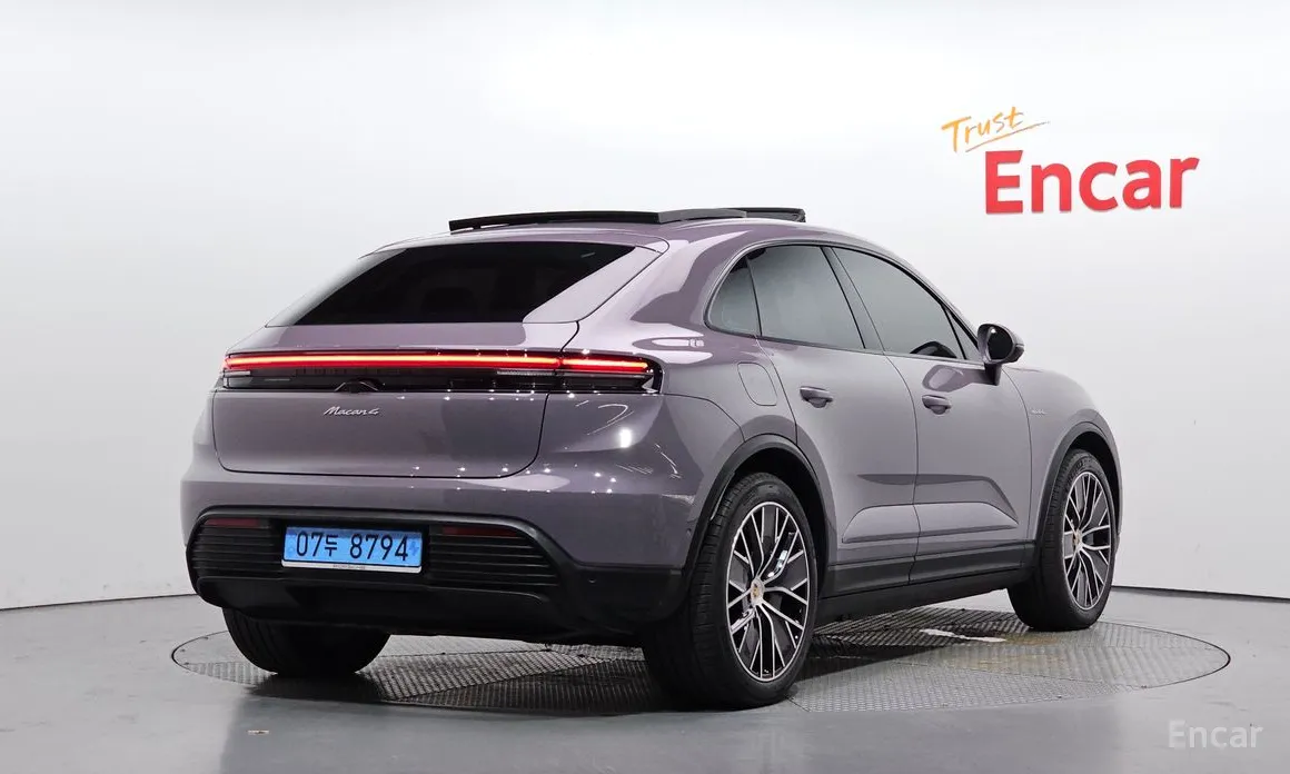 Porsche Macan 2024 Base 4