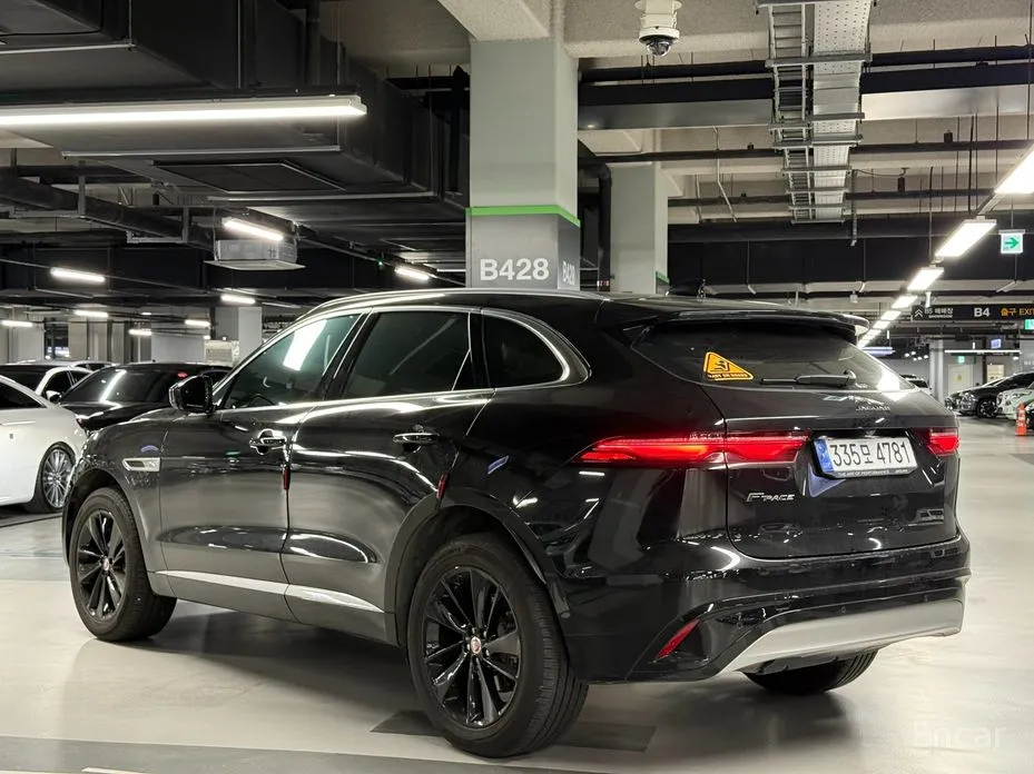 Jaguar F-Pace 2016 D200 SE