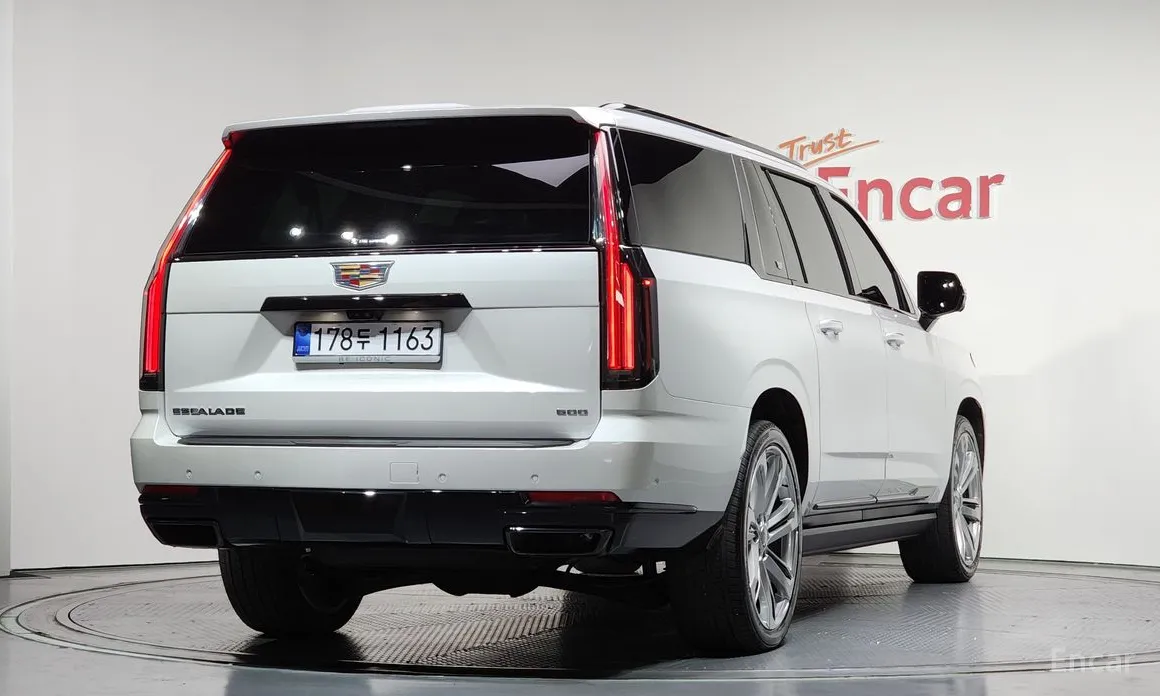 Cadillac Escalade 2021 6.2 ESV
