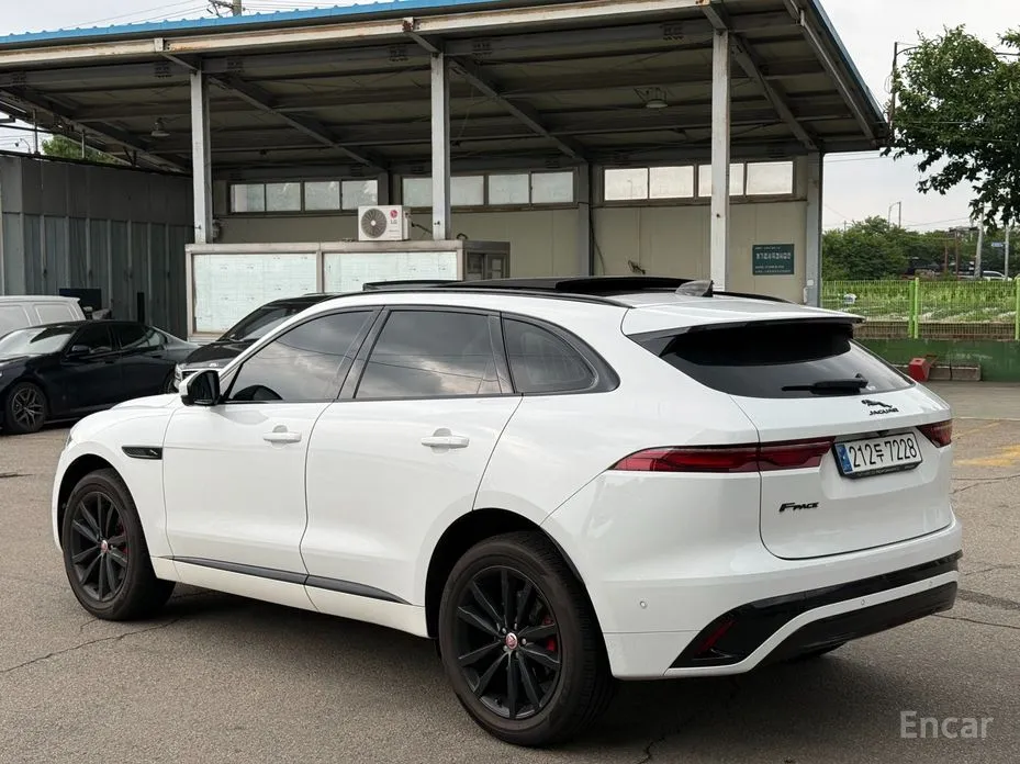 Jaguar F-Pace 2016 D200 SE