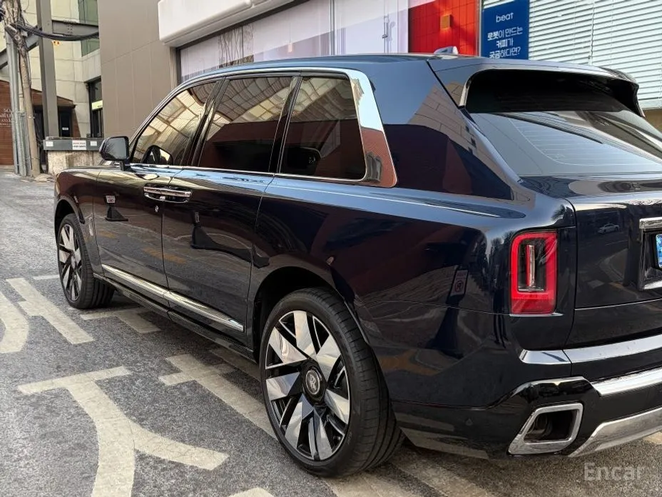Rolls-Royce Cullinan 2018 6.7 V12