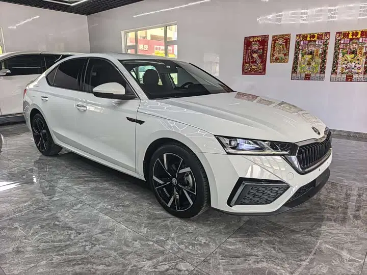 2023 Skoda Octavia Pro