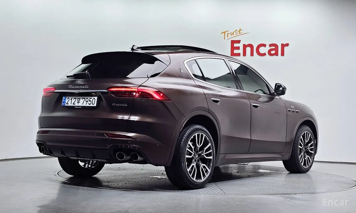 Maserati Grecale 2022 2.0 AWD GT