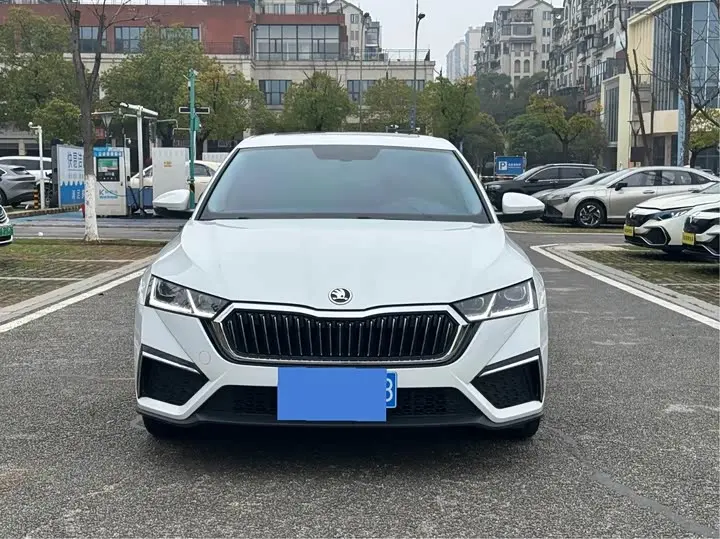 2023 Skoda Octavia Pro