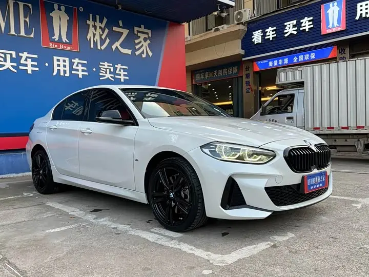 BMW 1 Series 2023 2023款 125i M运动曜夜版