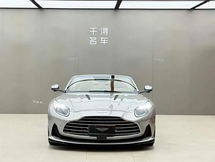 Aston Martin DB12 2023 2023款 4.0T V8 Volante