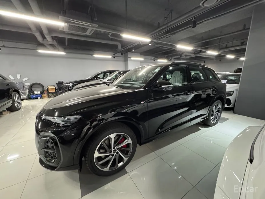 Audi Q5 2025 40 TDI Quattro S Line Black Edition