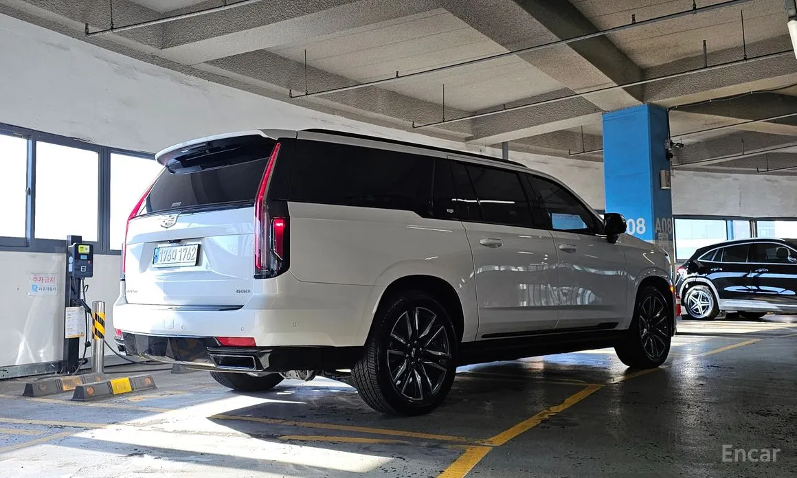 Cadillac Escalade 2021 6.2 ESV