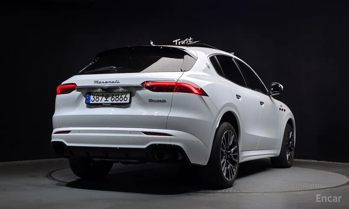 Maserati Grecale 2022 2.0 AWD GT