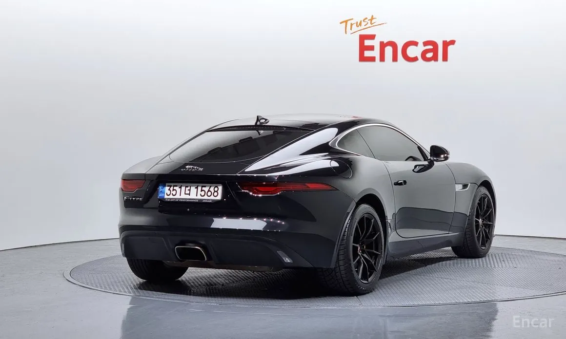 Jaguar F-Type 2013 P300 Coupe