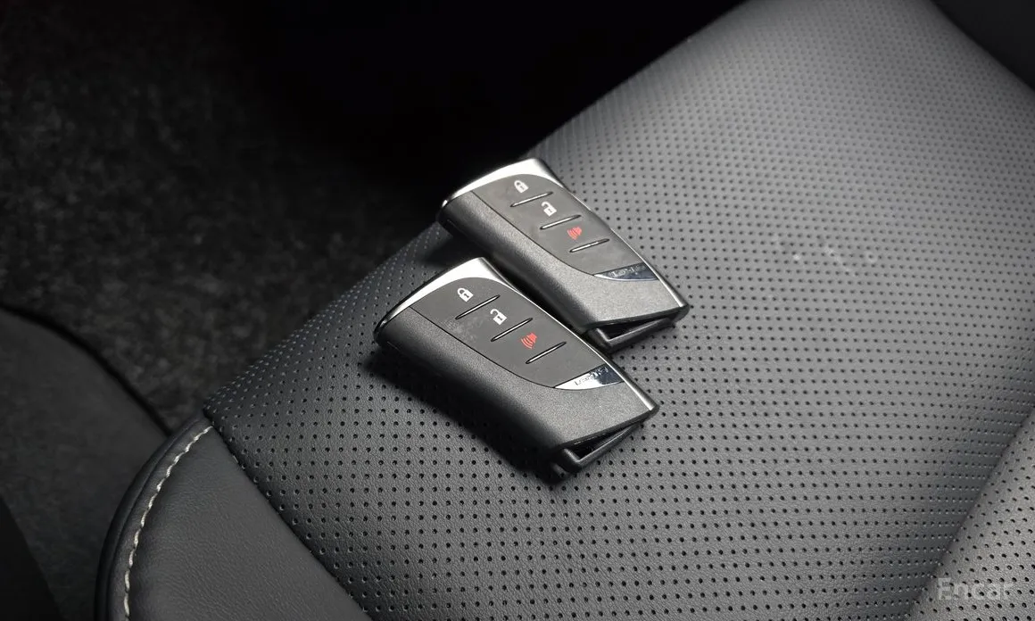 Lexus UX 2024 2.0 2WD