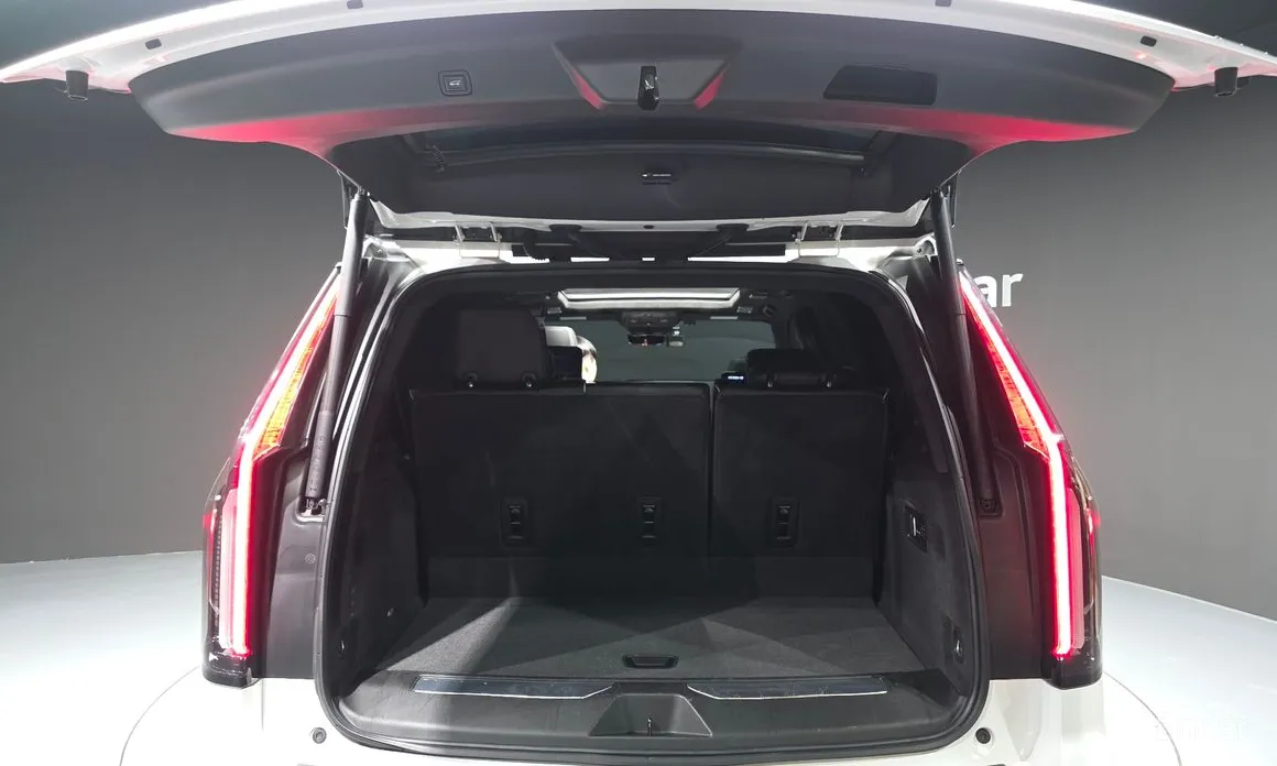 Cadillac Escalade 2021 6.2