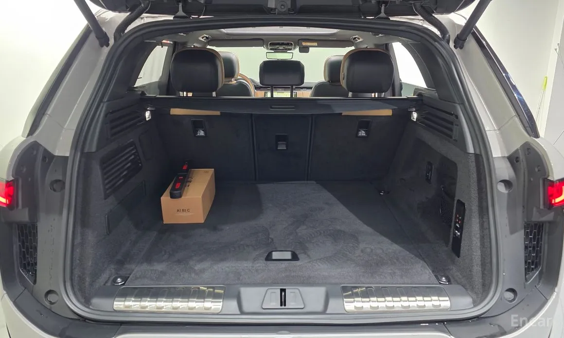 Land Rover Range Rover Sport 2022 P550E Dynamic HSE
