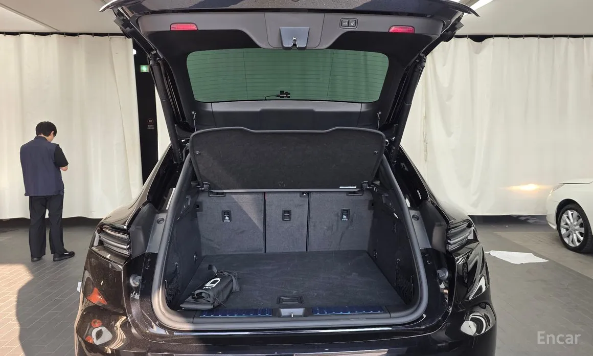 Porsche Macan 2024 Base 4