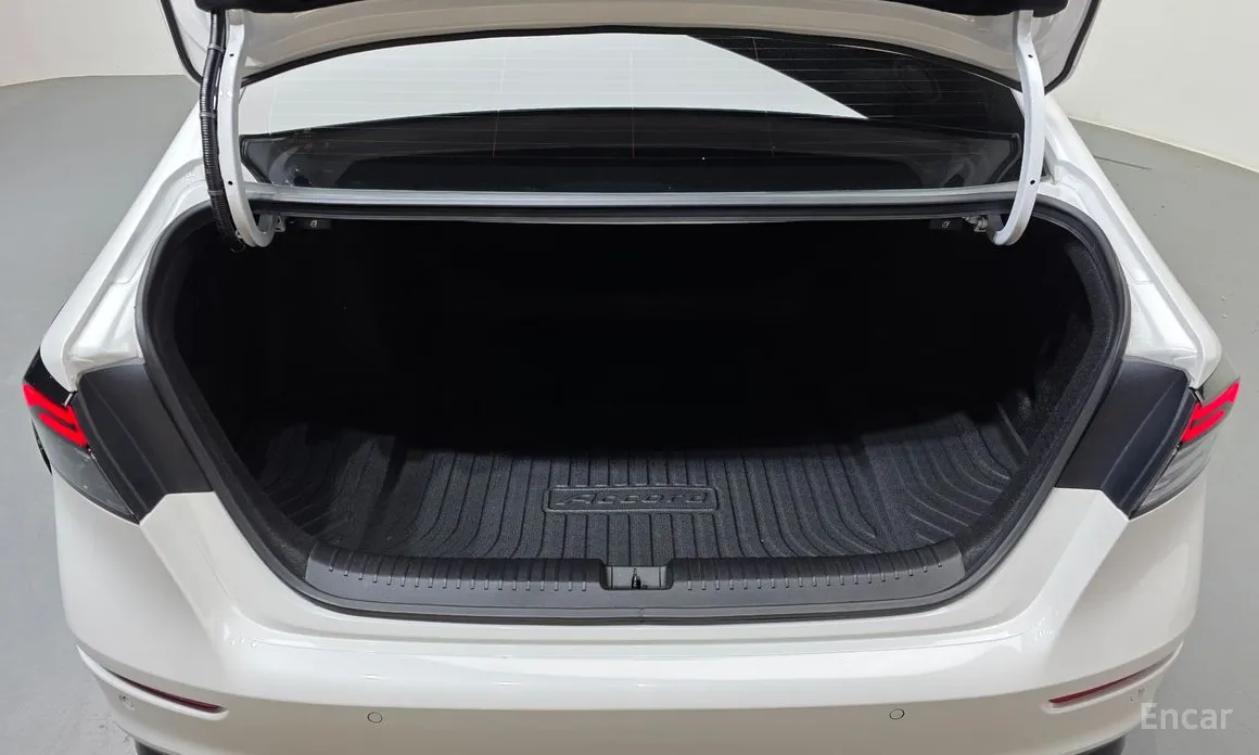 Honda Accord 2023 2.0 Hybrid Touring