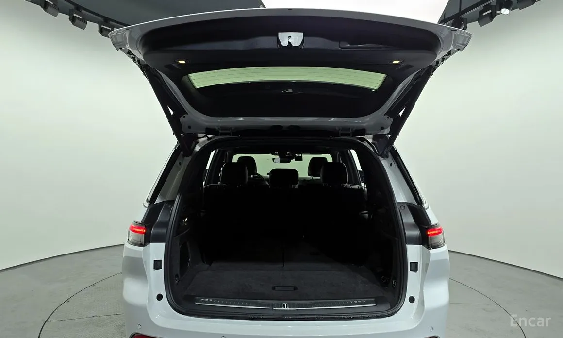 Jeep Cherokee 2021 L 3.6 Overland
