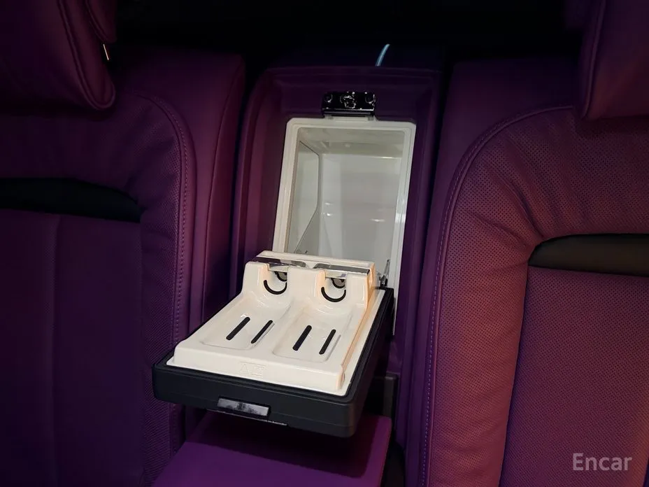 Rolls-Royce Ghost 2020 6.7 EWB V12