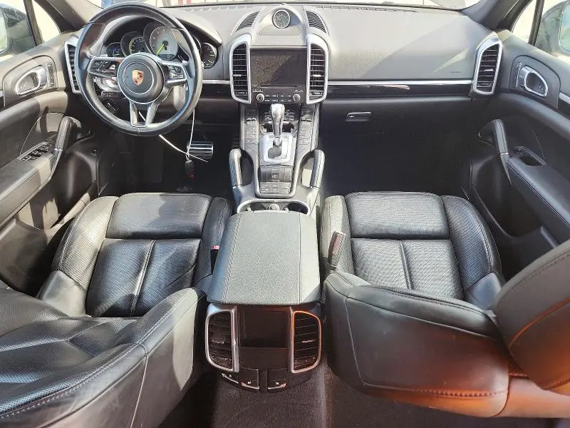 PORSCHE CAYENNE 2017 VIN WP1AE2A27HLA74946