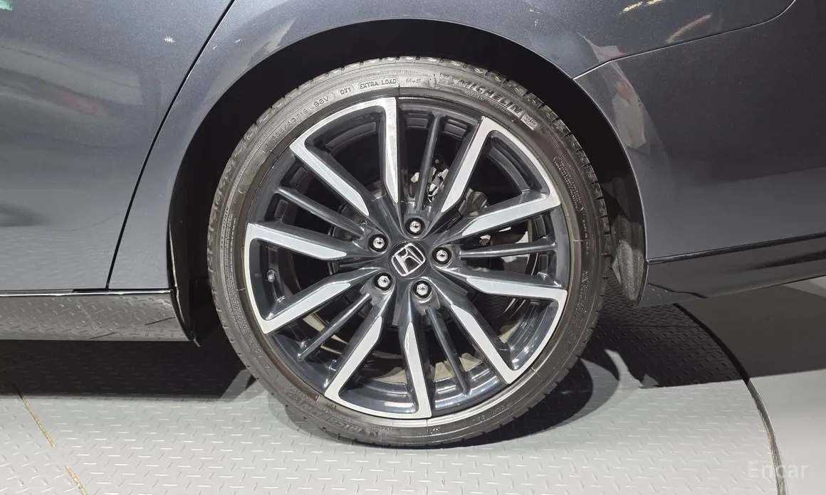 Honda Accord 2023 2.0 Hybrid Touring