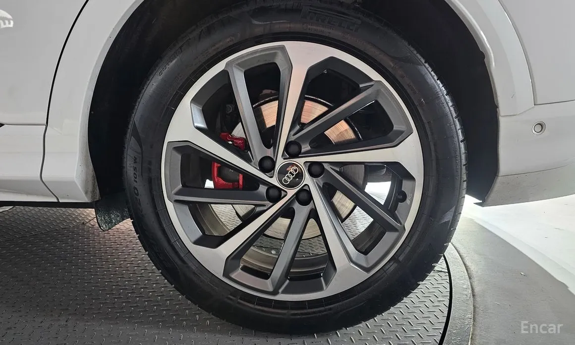 Audi Q5 2025 40 TDI Quattro S Line Black Edition