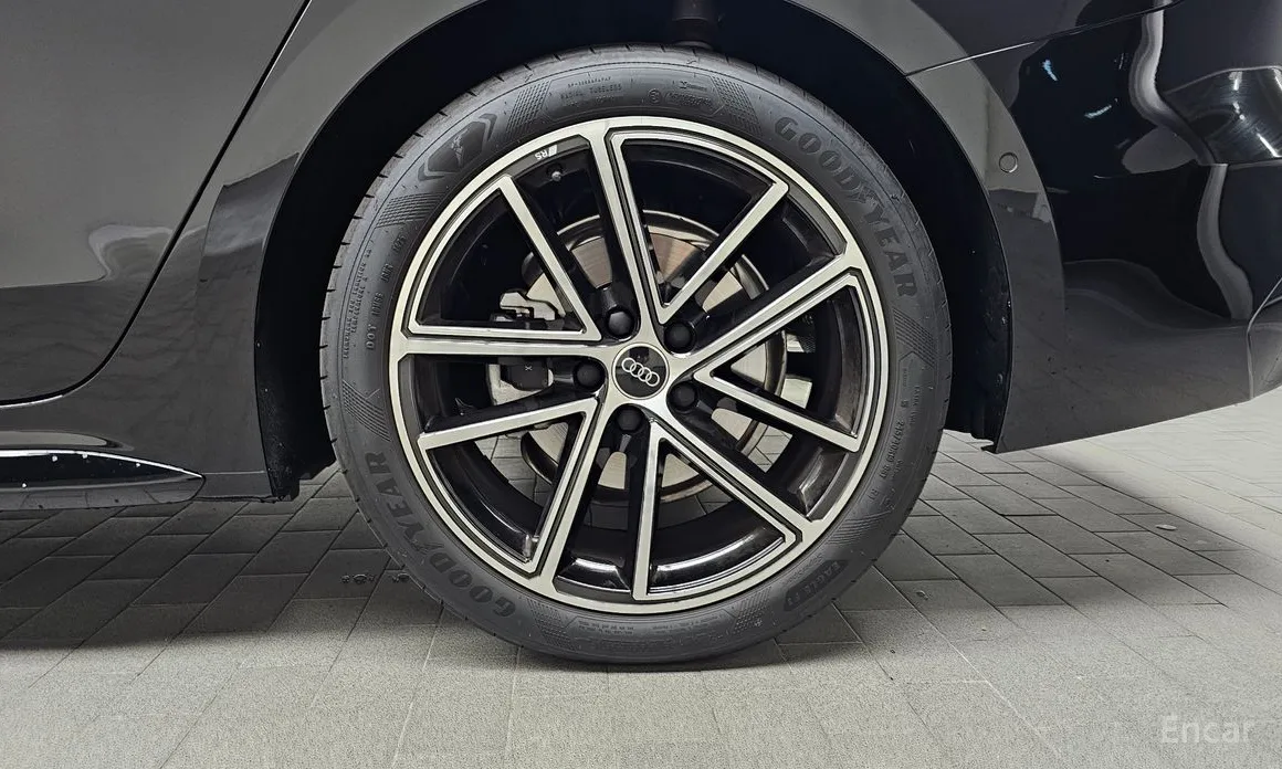 Audi A5 2025 40 TFSI Quattro S Line