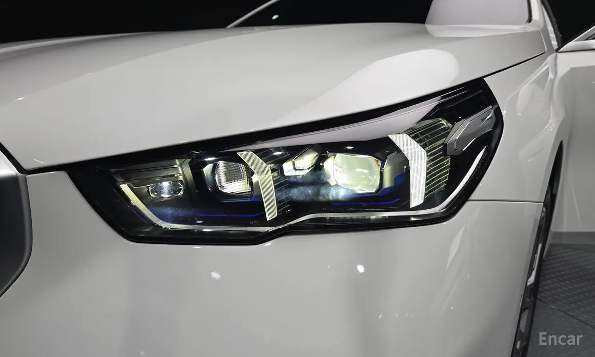 BMW 5 Series 2023 520i