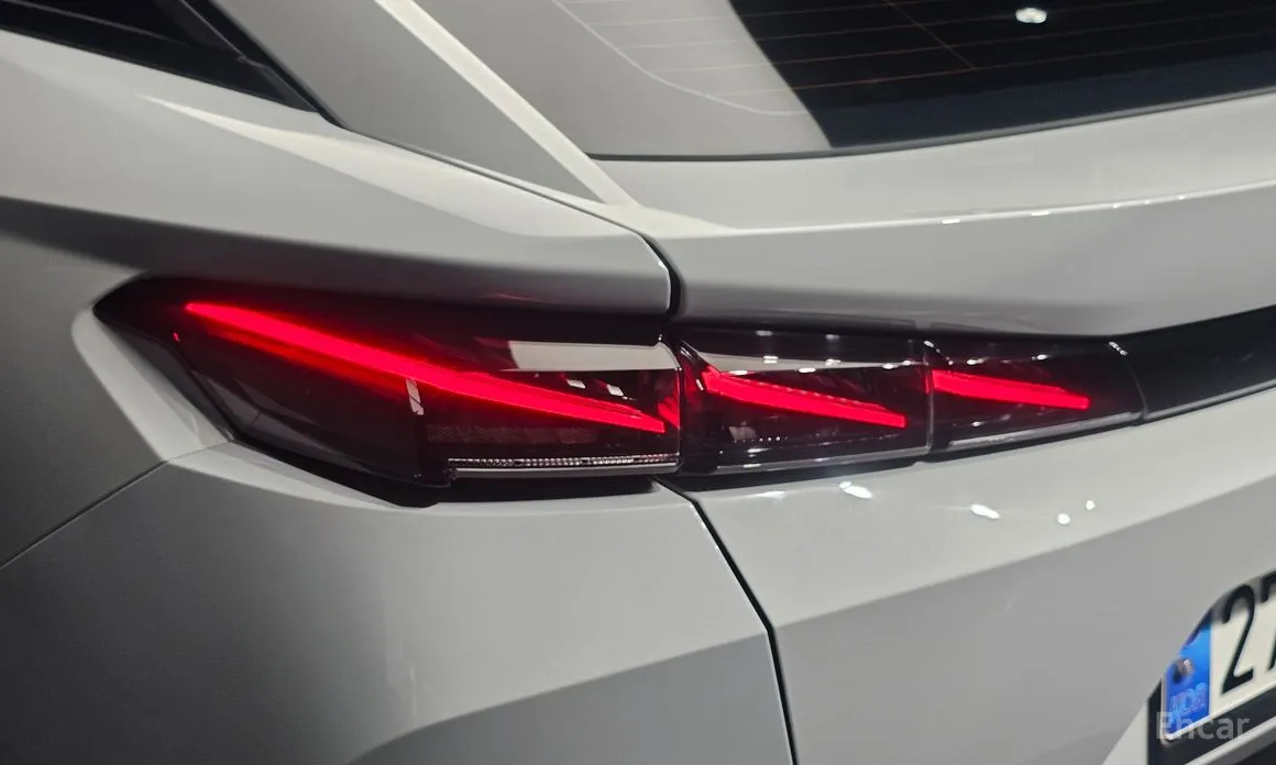 Peugeot 408 2023 1.2 Pure Tech GT