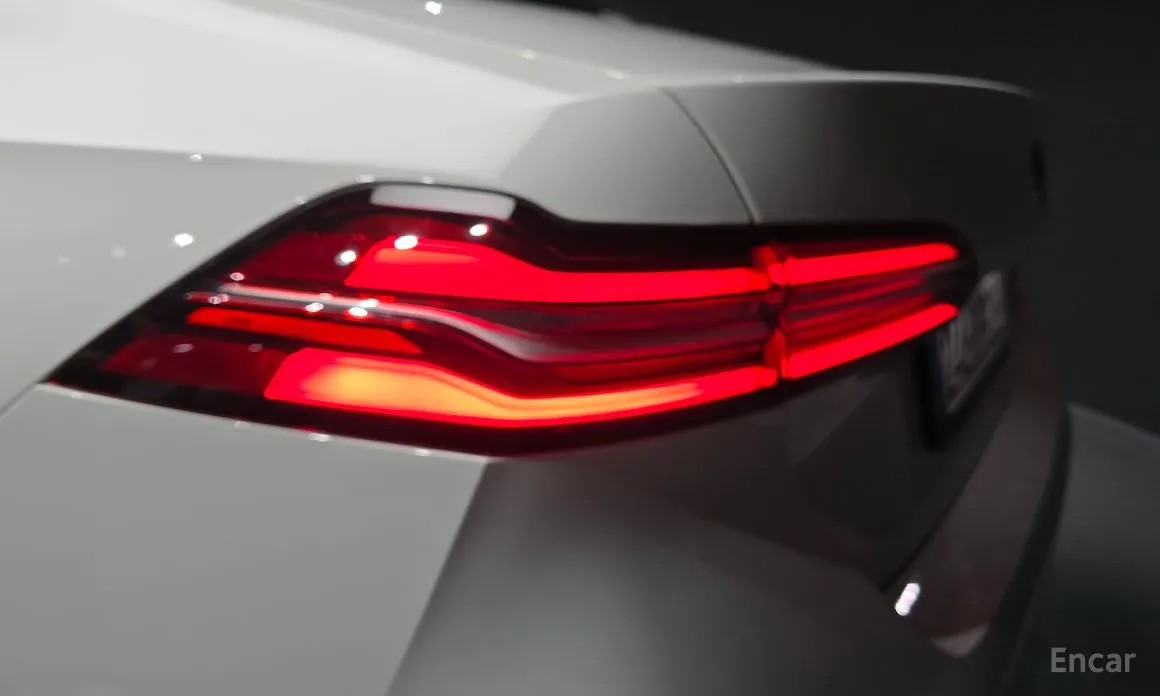 BMW 5 Series 2023 520i