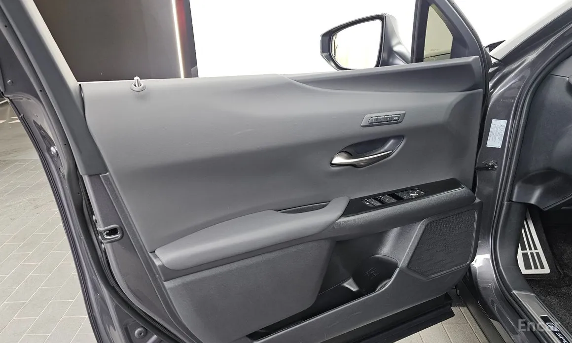 Lexus UX 2024 2.0 F-Sport 2WD