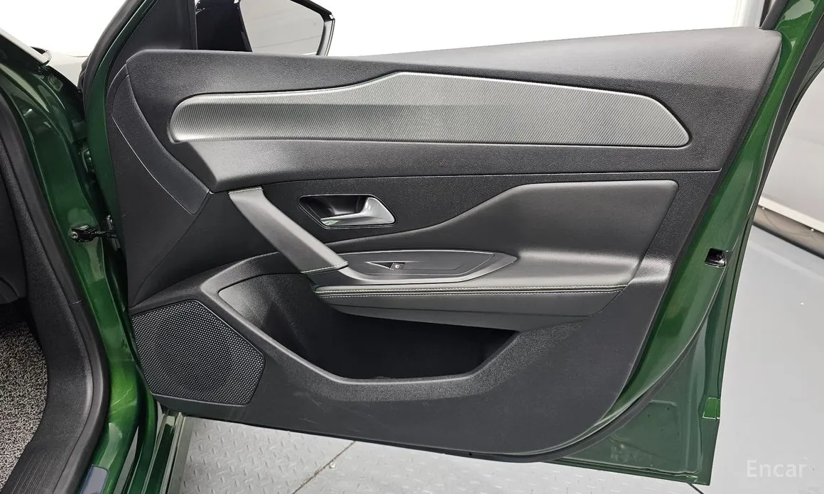 Peugeot 308 2022 1.5 BlueHDi GT