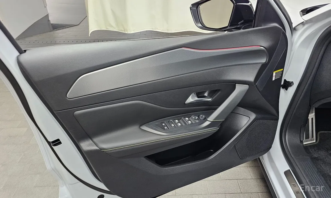 Peugeot 408 2023 1.2 Pure Tech GT