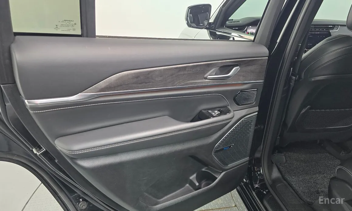 Jeep Cherokee 2021 L 3.6 Overland