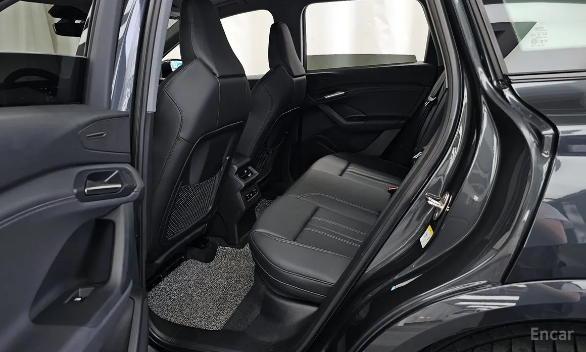 Audi Q6 e-tron 2025 Performance