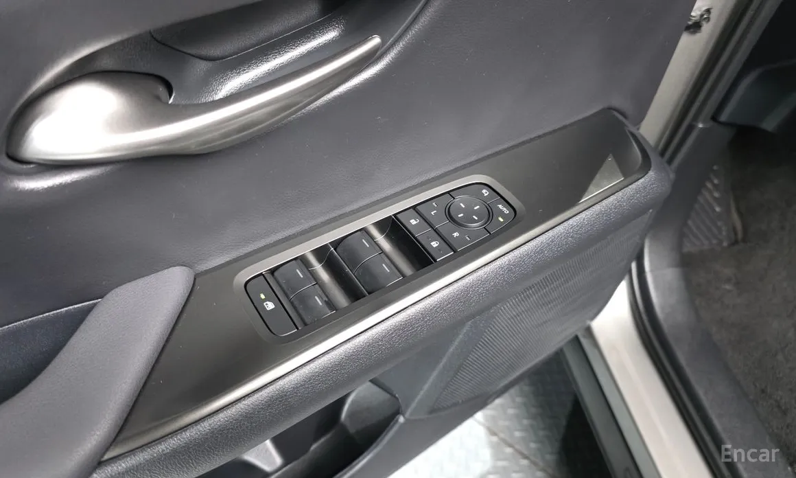 Lexus UX 2024 2.0 2WD