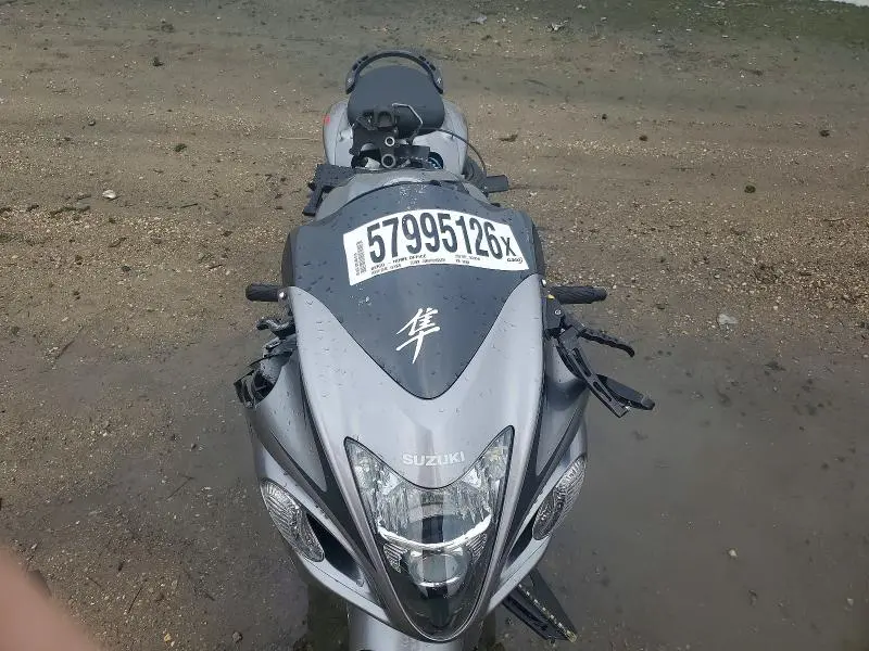 SUZUKI GSX1300 2009