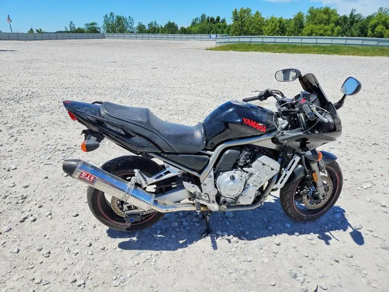 YAMAHA FZS10 2001