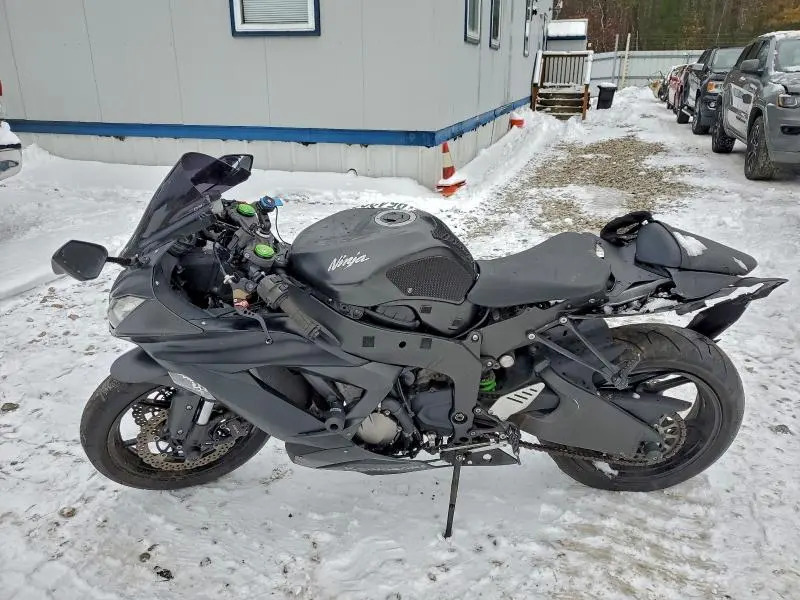 KAWASAKI NINJA 600 2015