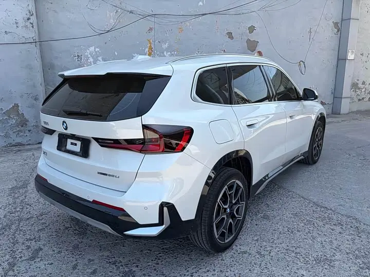 BMW X1 2025 2025款 sDrive25Li X设计套装