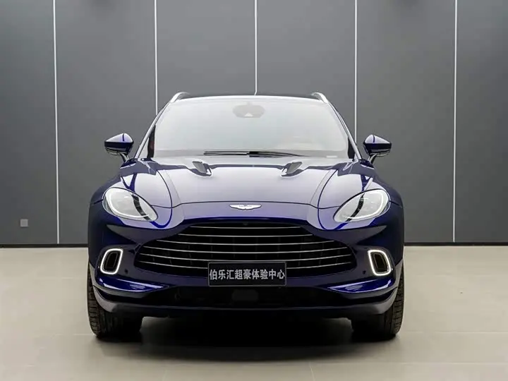 Aston Martin DBX 2023 2023款 3.0T STRAIGHT-SIX