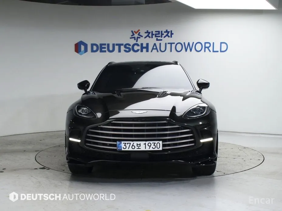 Aston Martin DBX 2020 4.0 V8 707