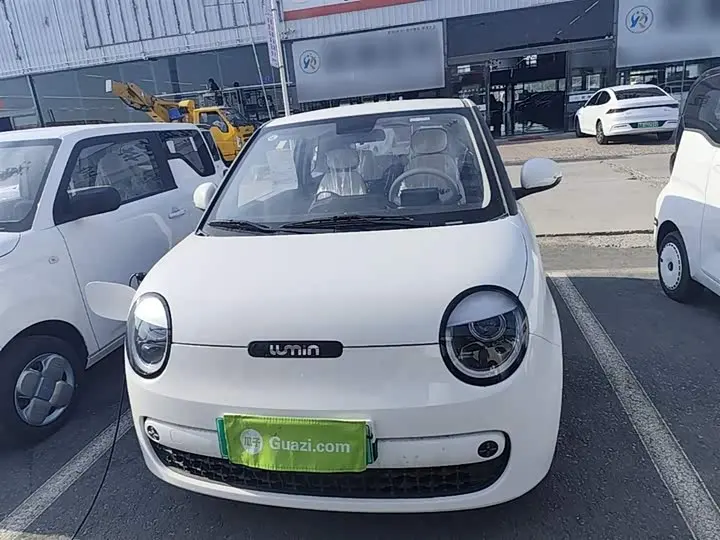 Changan Qiyuan (Nevo) Lumin 2026 2026款 宝藏版 205km 酷爱米 宁德