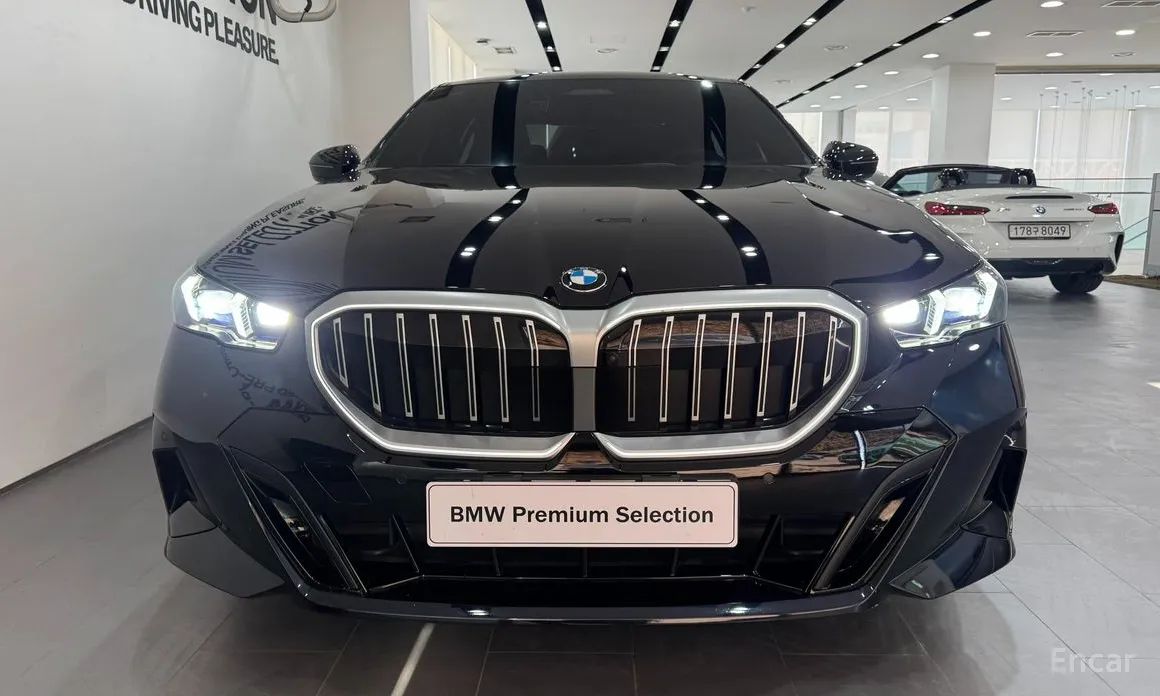 BMW 5 Series 2023 520i M Sport