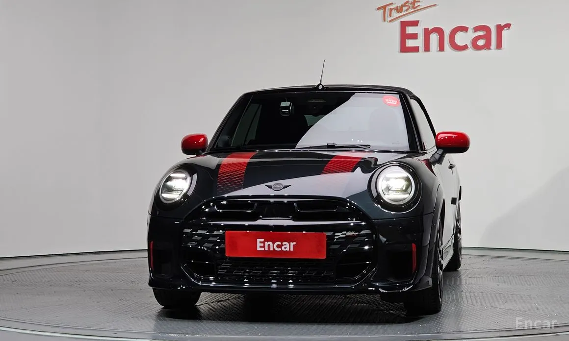 Mini Cooper Convertible 2025 JCW