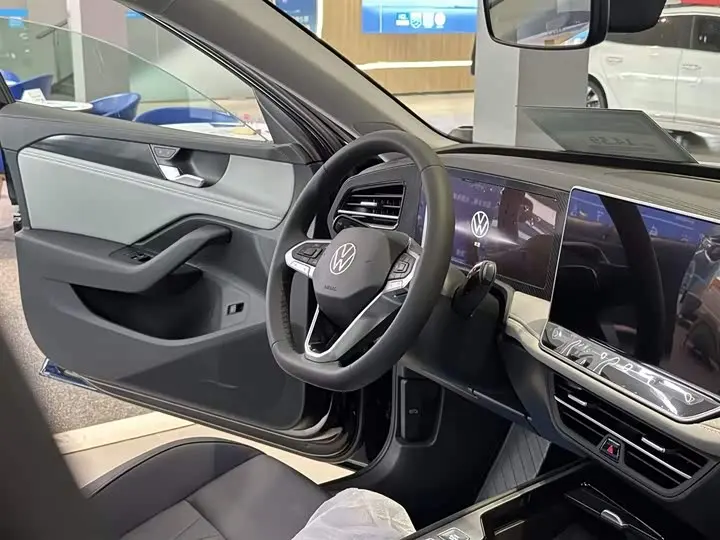 Volkswagen Magotan 2026 2026款 300TSI 尊享版